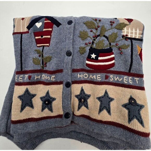 Croft & Barrow Womens M Gray Knit Cardigan With Birdhouse & Star Embroidery - Picture 7 of 7